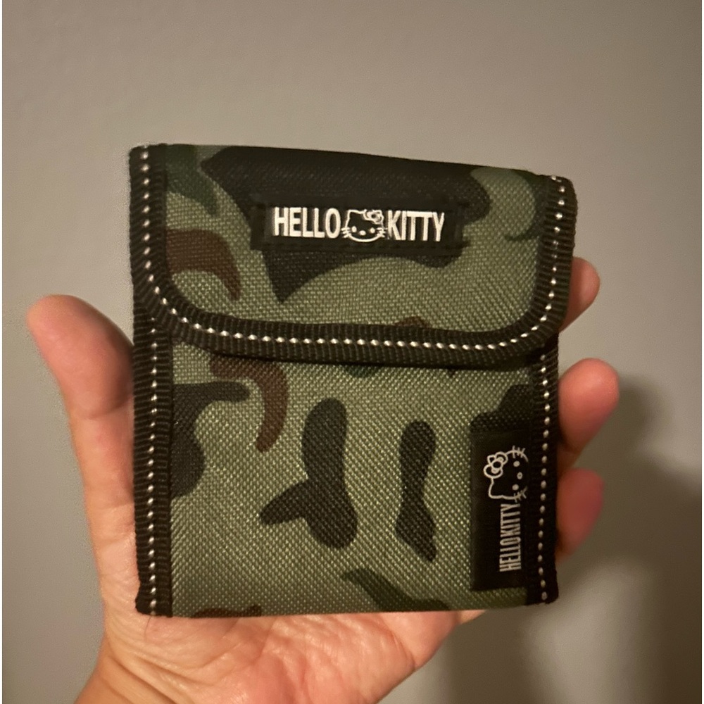 Hello kitty wallet